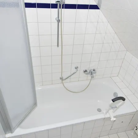 Binnenliebe 3 - Lauritz-massmann-str26, Whg 3 *